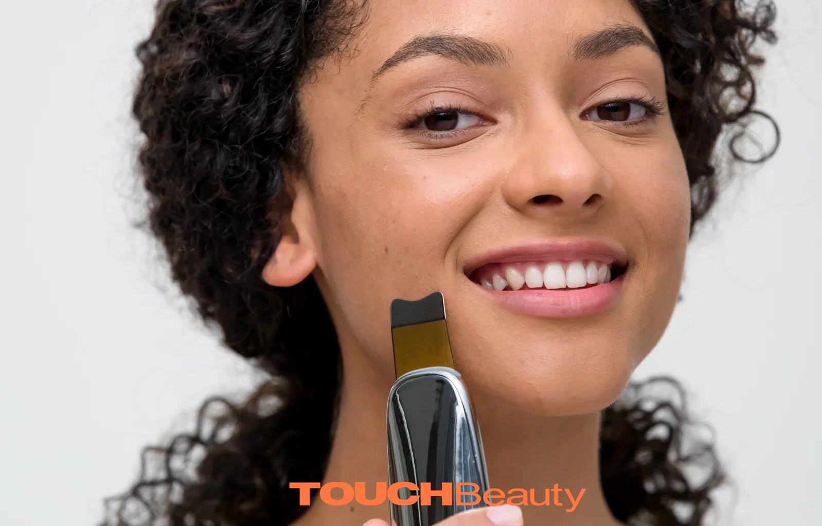 Why I Switched to TOUCHBeauty’s Glow After Years of Manual Extraction - TOUCHBeauty