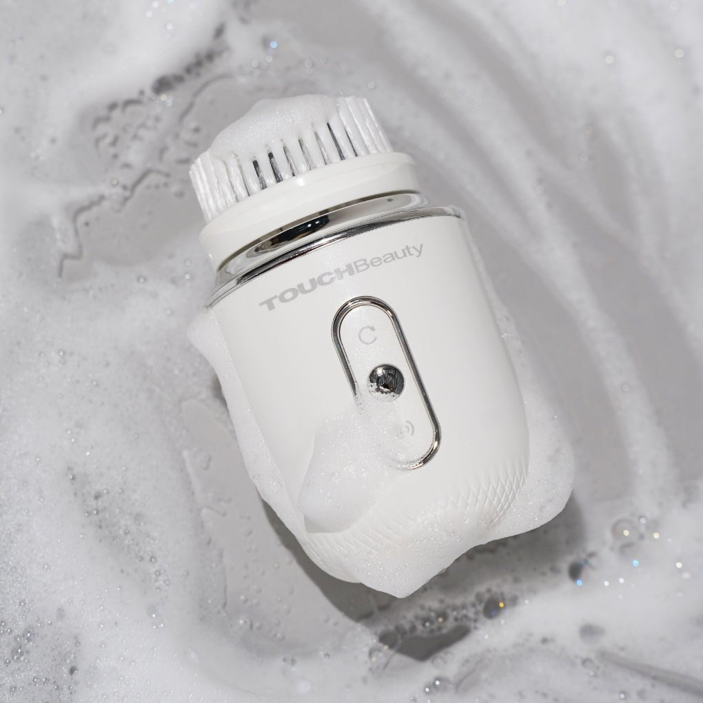 TOUCHBeauty AQUA Facial Cleansing Brush | Gentle Pore Cleansing Device