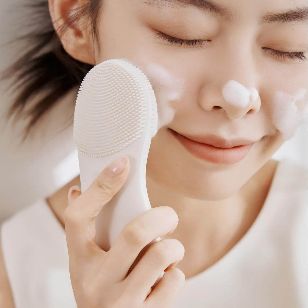 Sonic Facial Cleanser | Silicone Face Cleansing Massager I Firming